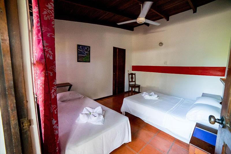 Hotel Hibiscus Cabina 4 Playa Junquillal Eksteriør billede